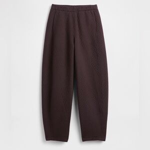 Textured Quilted Tapered Pants in Deep Plum